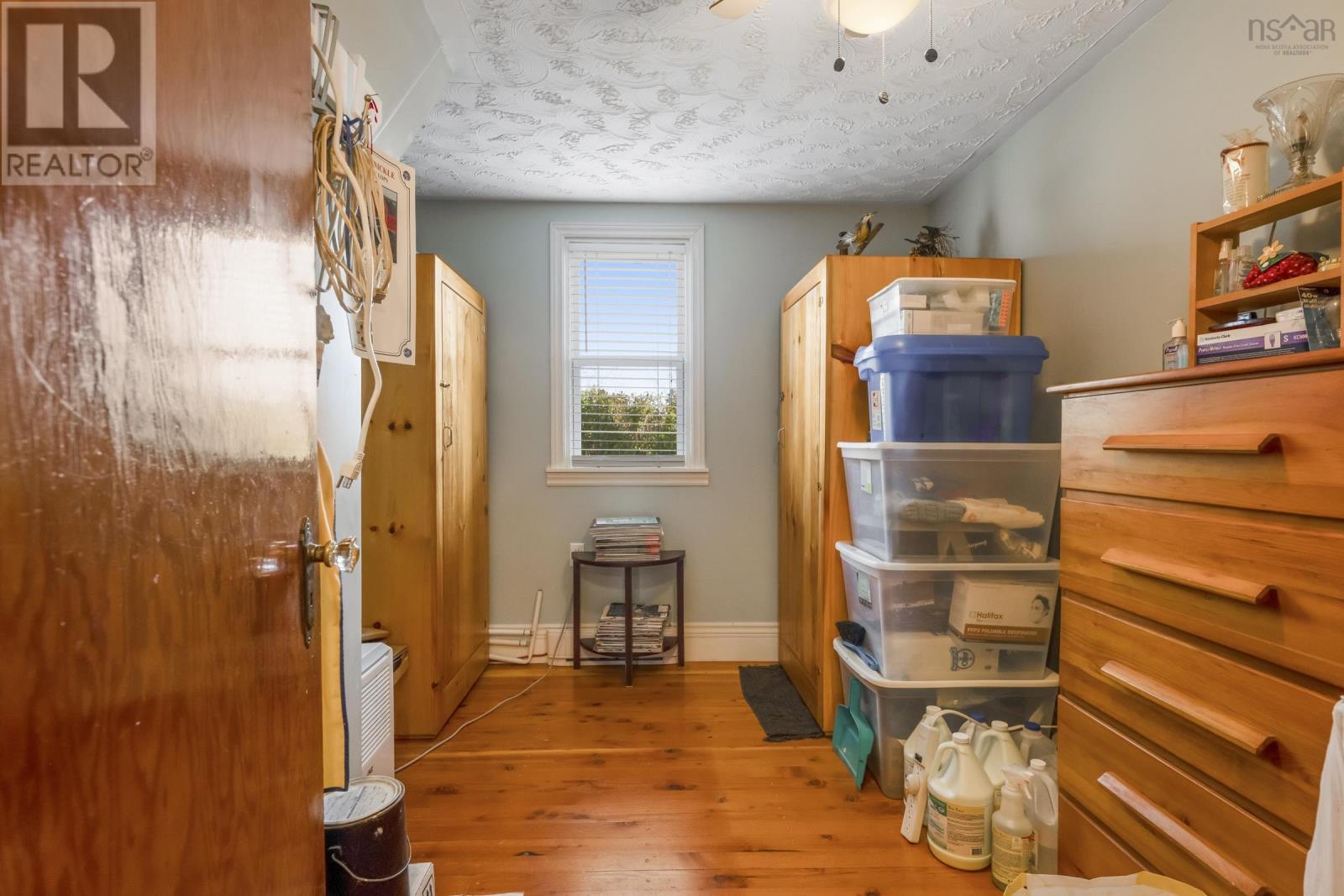 501 Stonehurst Road - 18