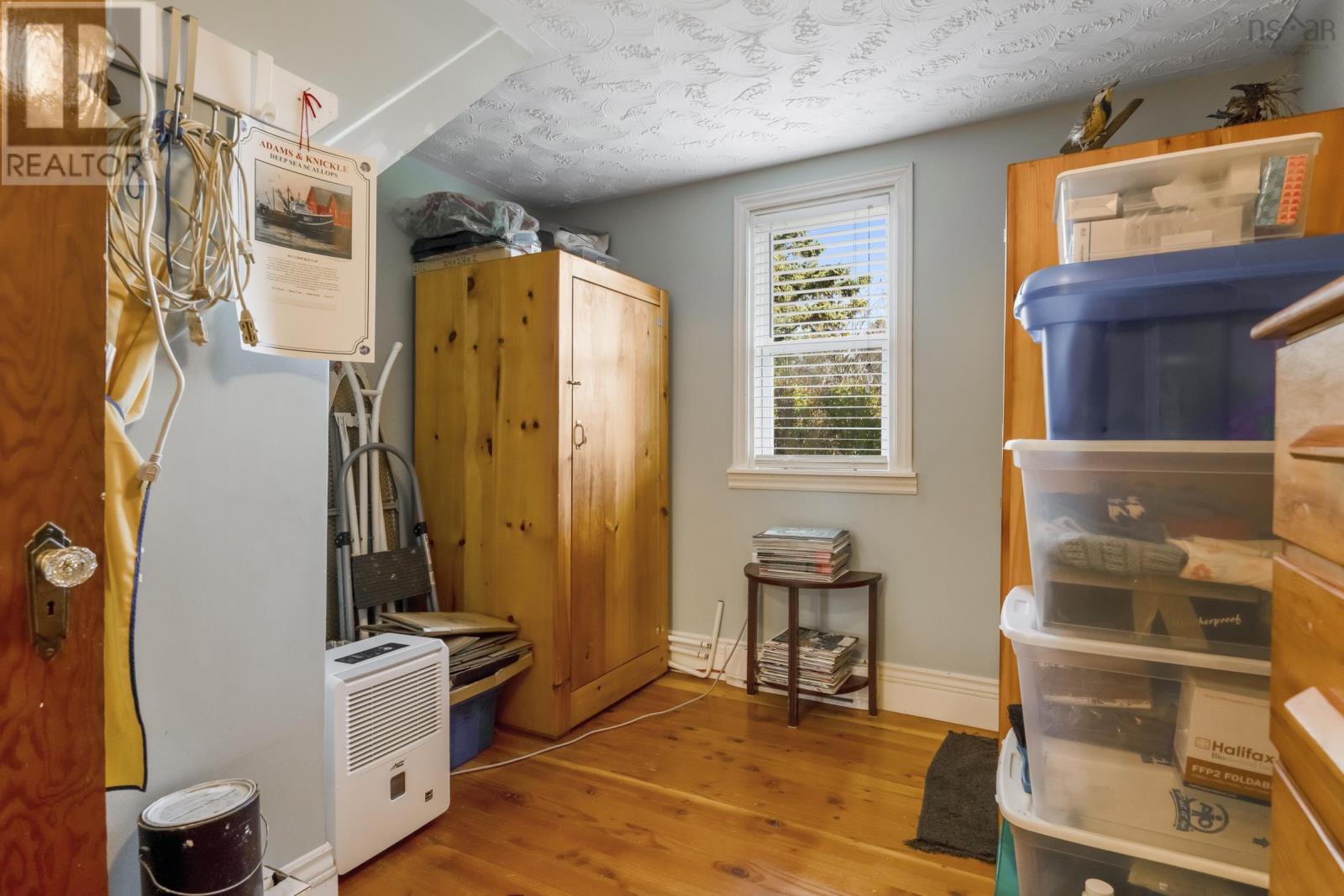 501 Stonehurst Road - 19