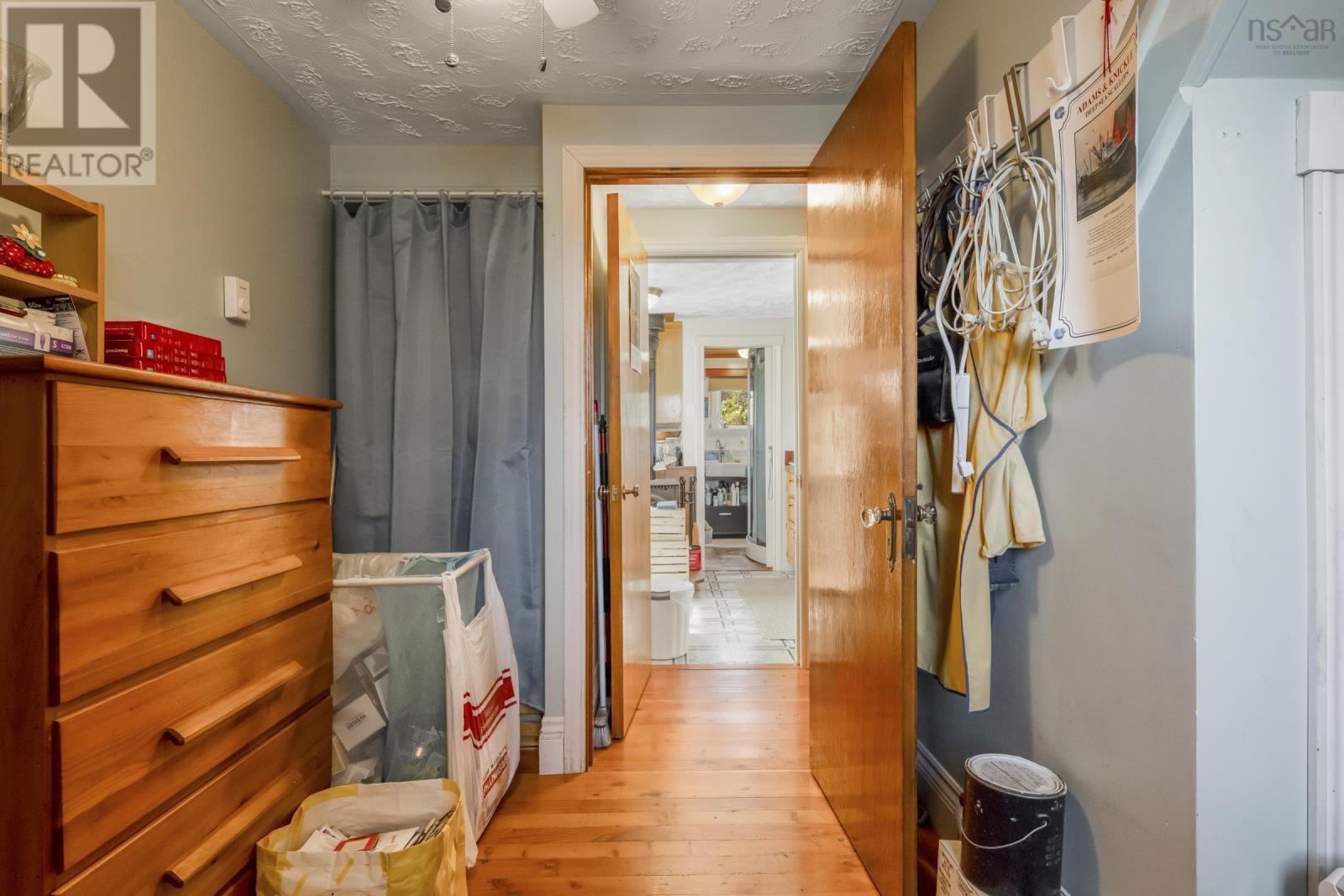 501 Stonehurst Road - 20