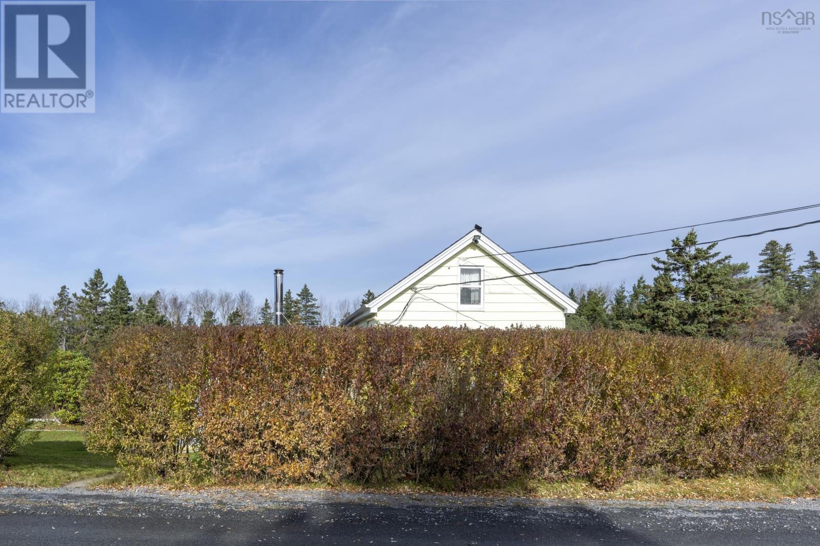 501 Stonehurst Road - 38