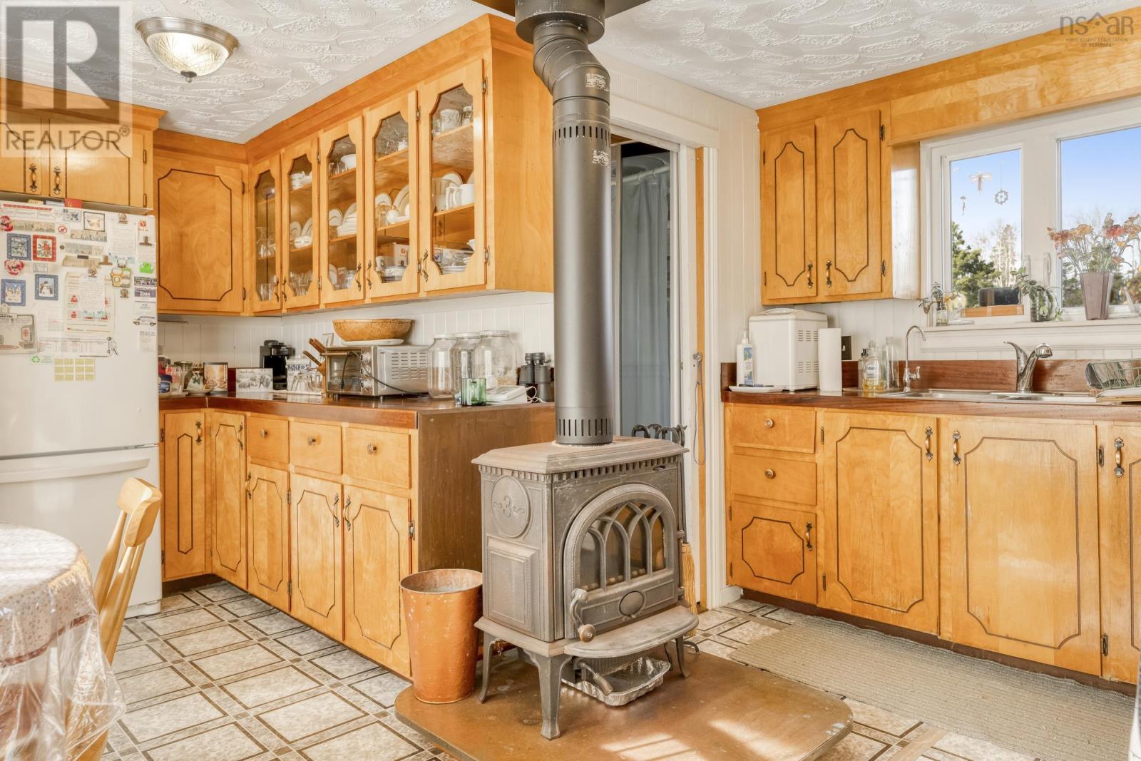 501 Stonehurst Road - 5