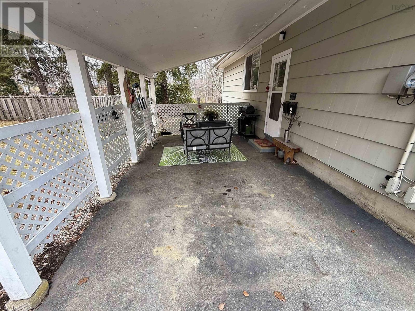 18 Churchill Street - 9