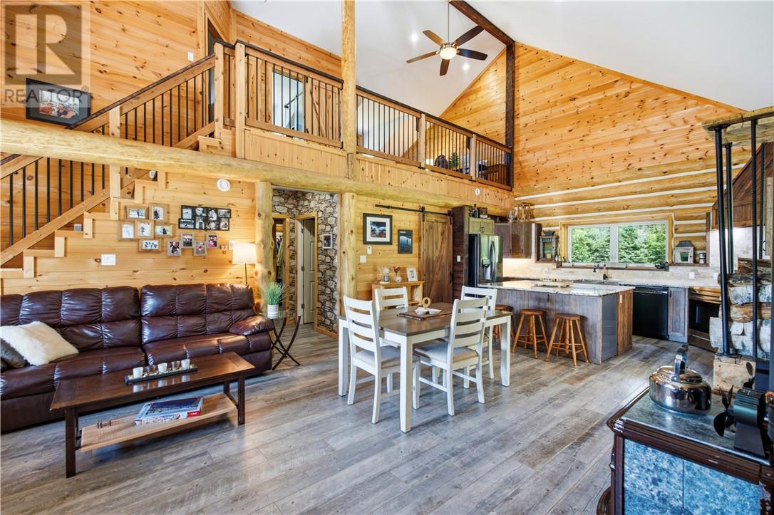 437 MACLEAN Road - 7