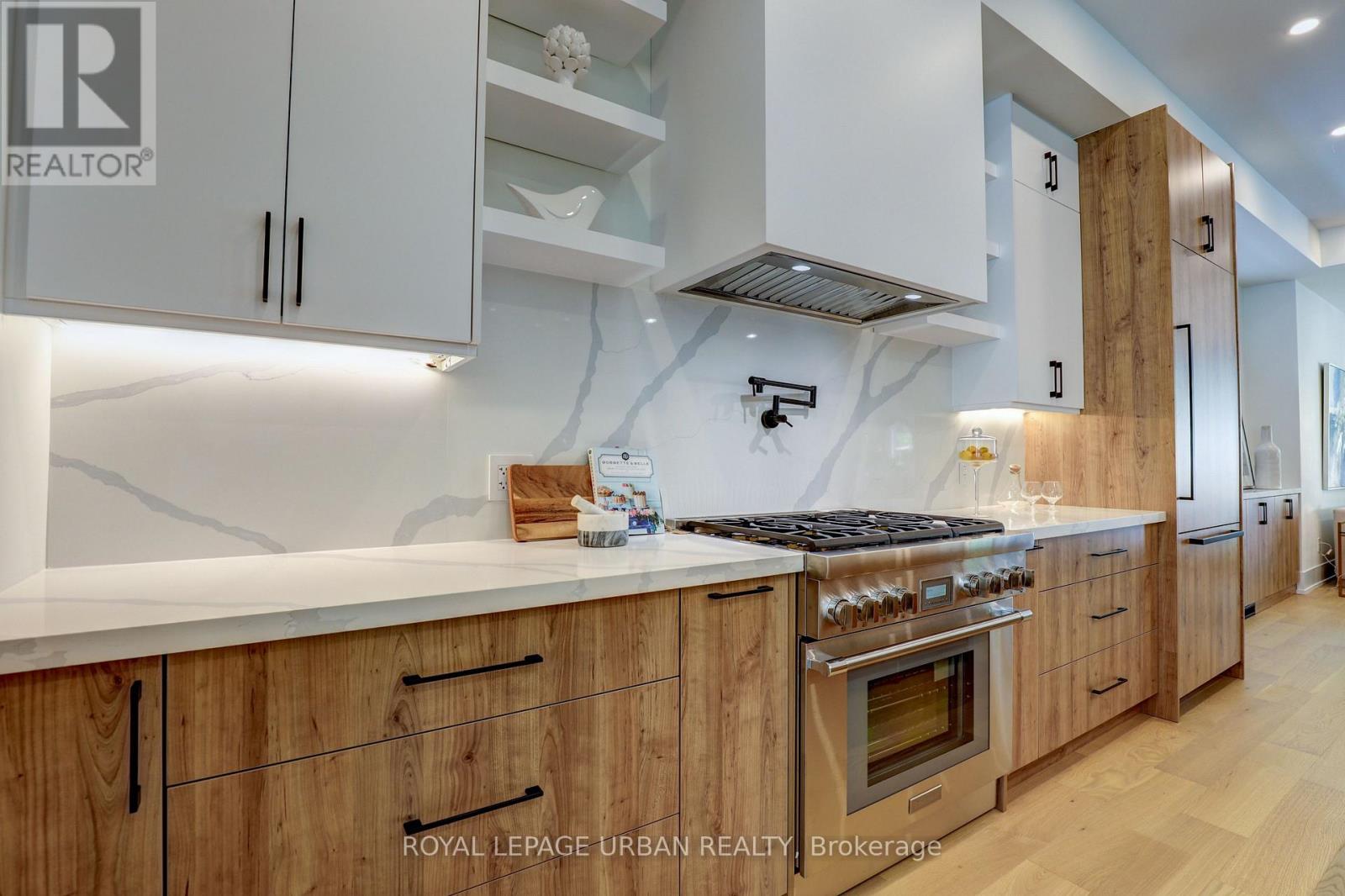 128 FLOYD AVENUE - 14