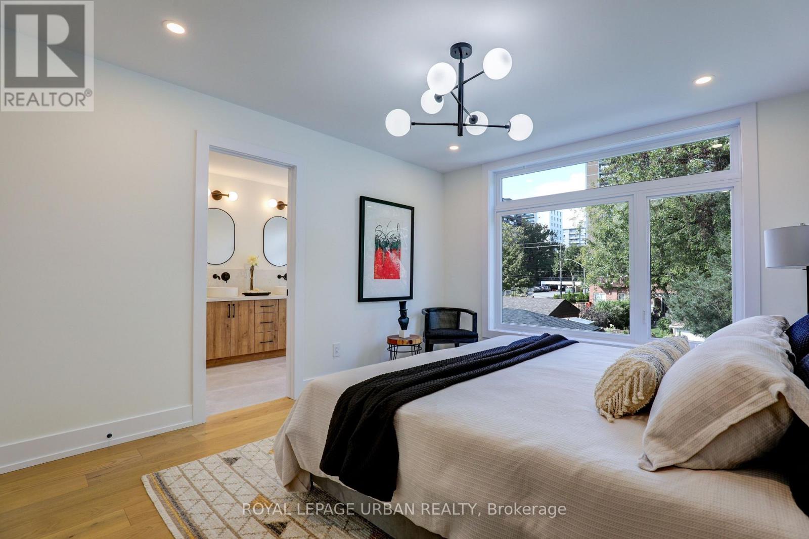 128 FLOYD AVENUE - 24
