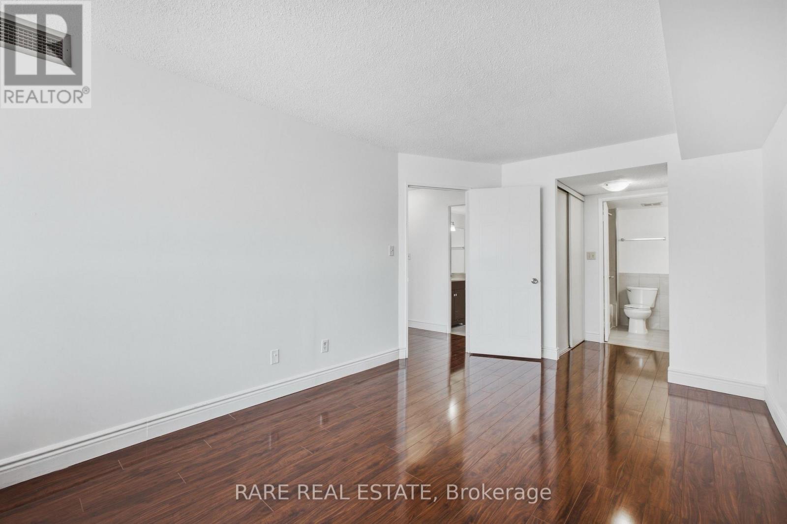 #1807 400 MCLEVIN AVENUE - Image 13
