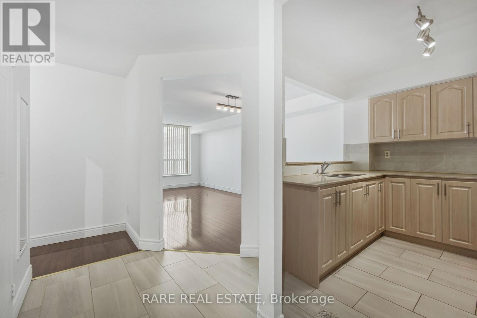 #1807 400 MCLEVIN AVENUE - Image 20