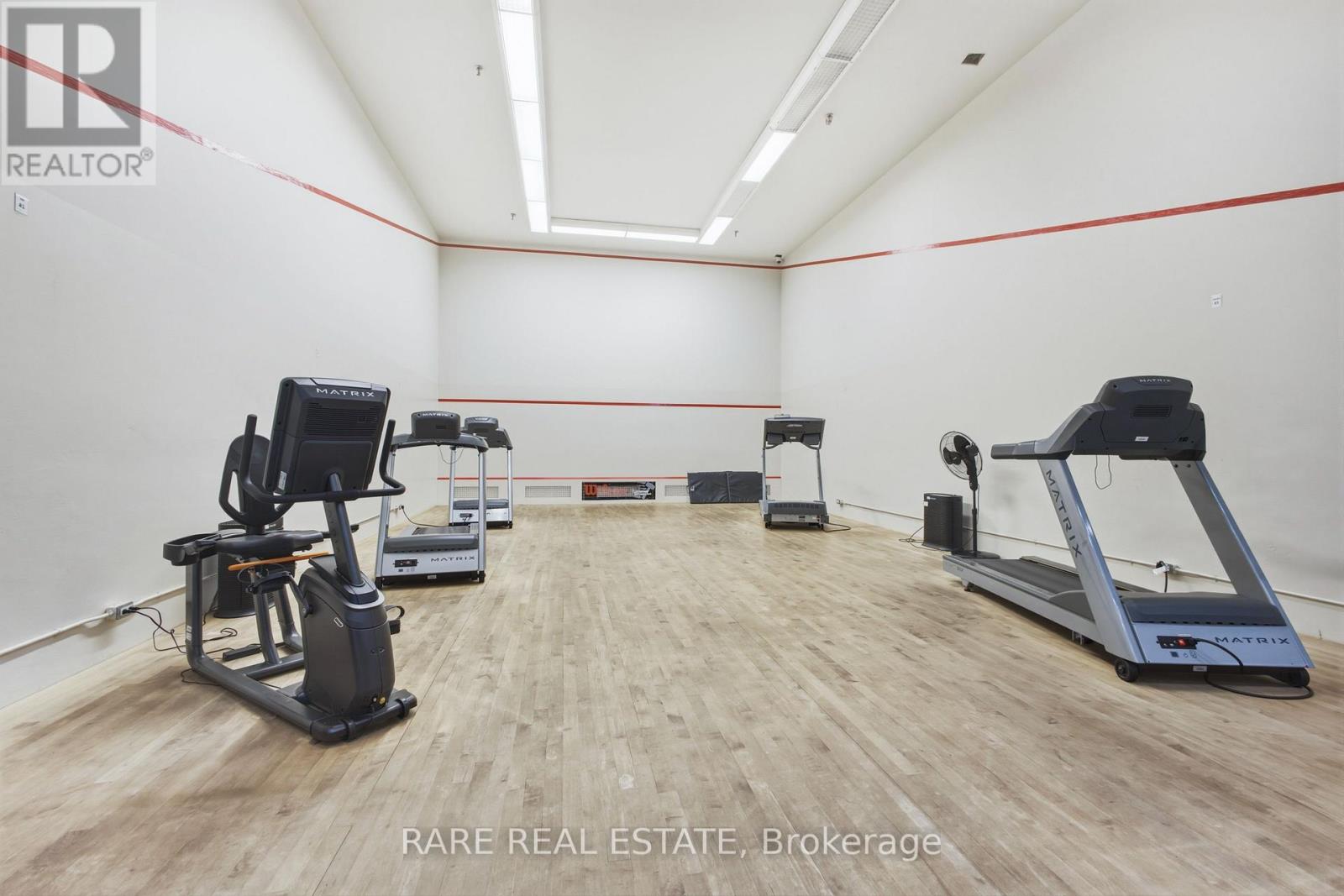 #1807 400 MCLEVIN AVENUE - Image 32