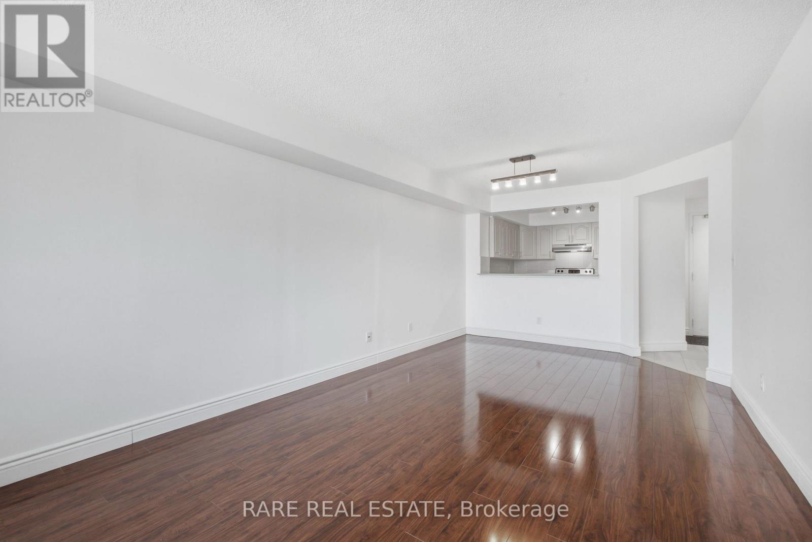 #1807 400 MCLEVIN AVENUE - Image 6