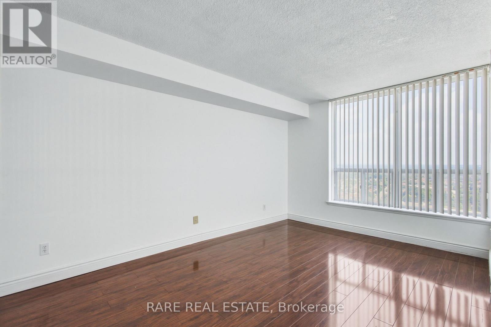 #1807 400 MCLEVIN AVENUE - Image 7