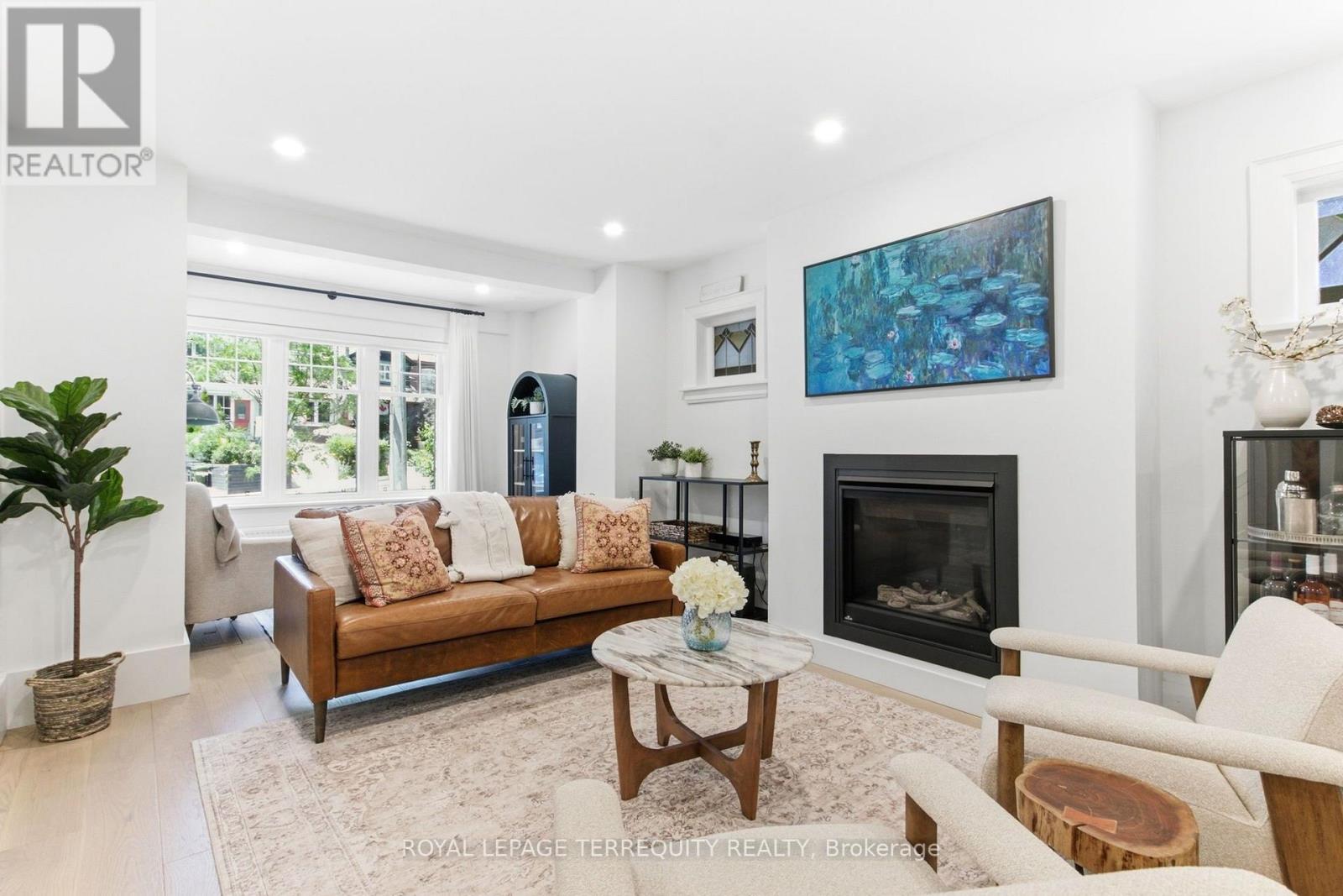 1775 GERRARD STREET E - 4