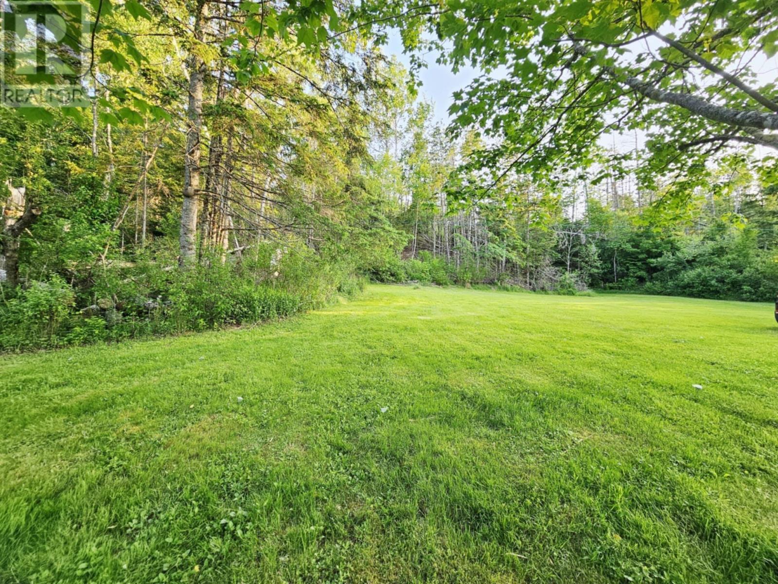 156 Greenfield Road - 12