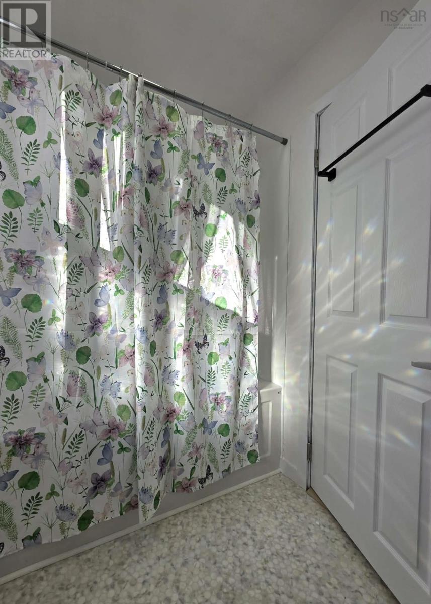 156 Greenfield Road - 33