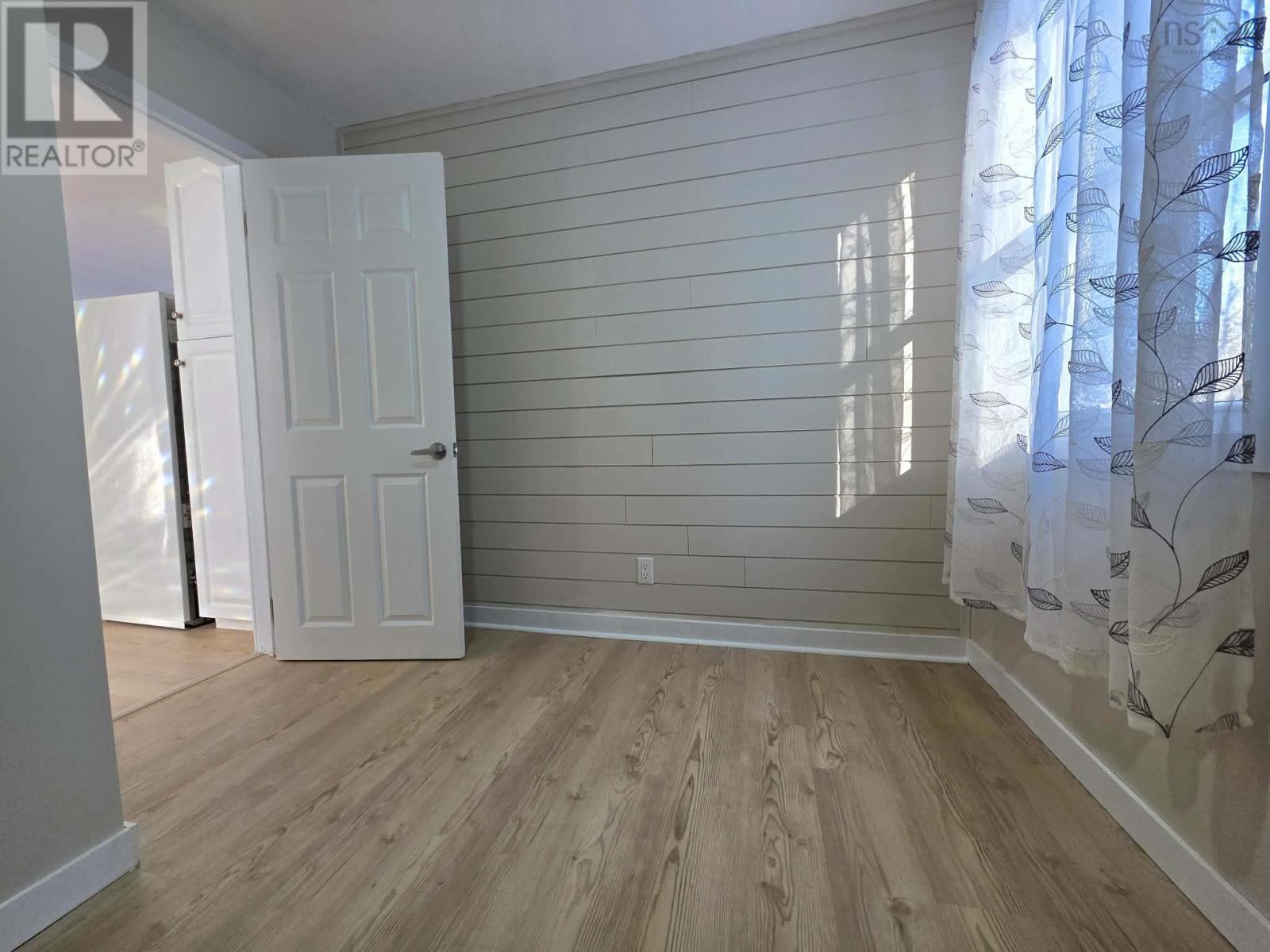 156 Greenfield Road - 37