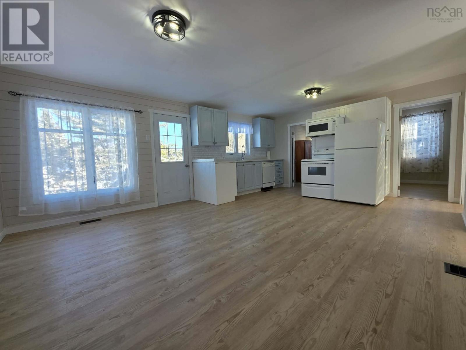 156 Greenfield Road - 23