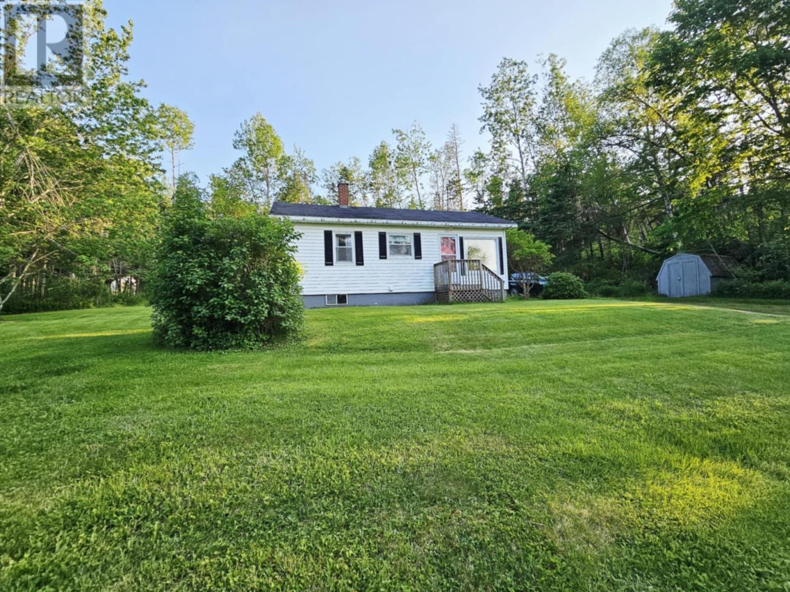 156 Greenfield Road - 5