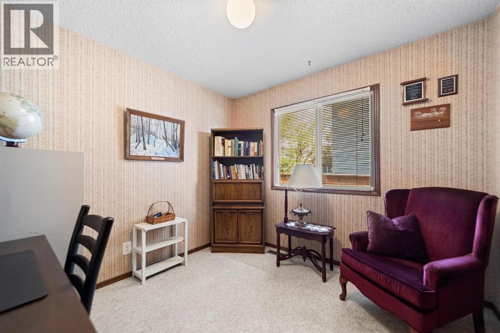 6314 43A Avenue Close - 23