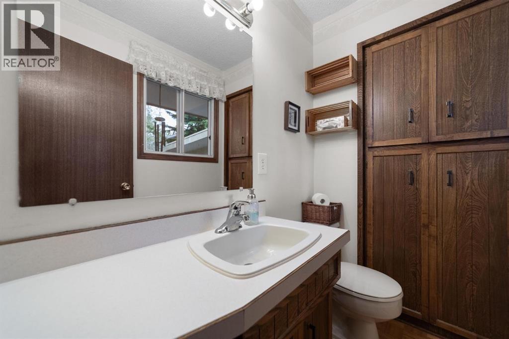 6314 43A Avenue Close - 29