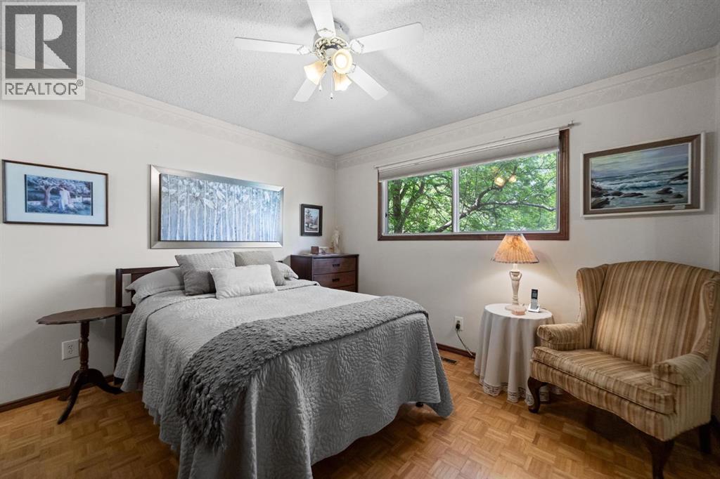 6314 43A Avenue Close - 27
