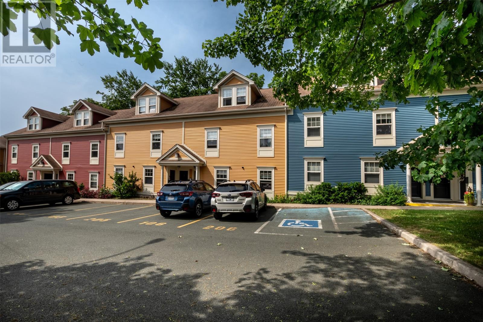 #205 70 Freshwater Road - Image 28
