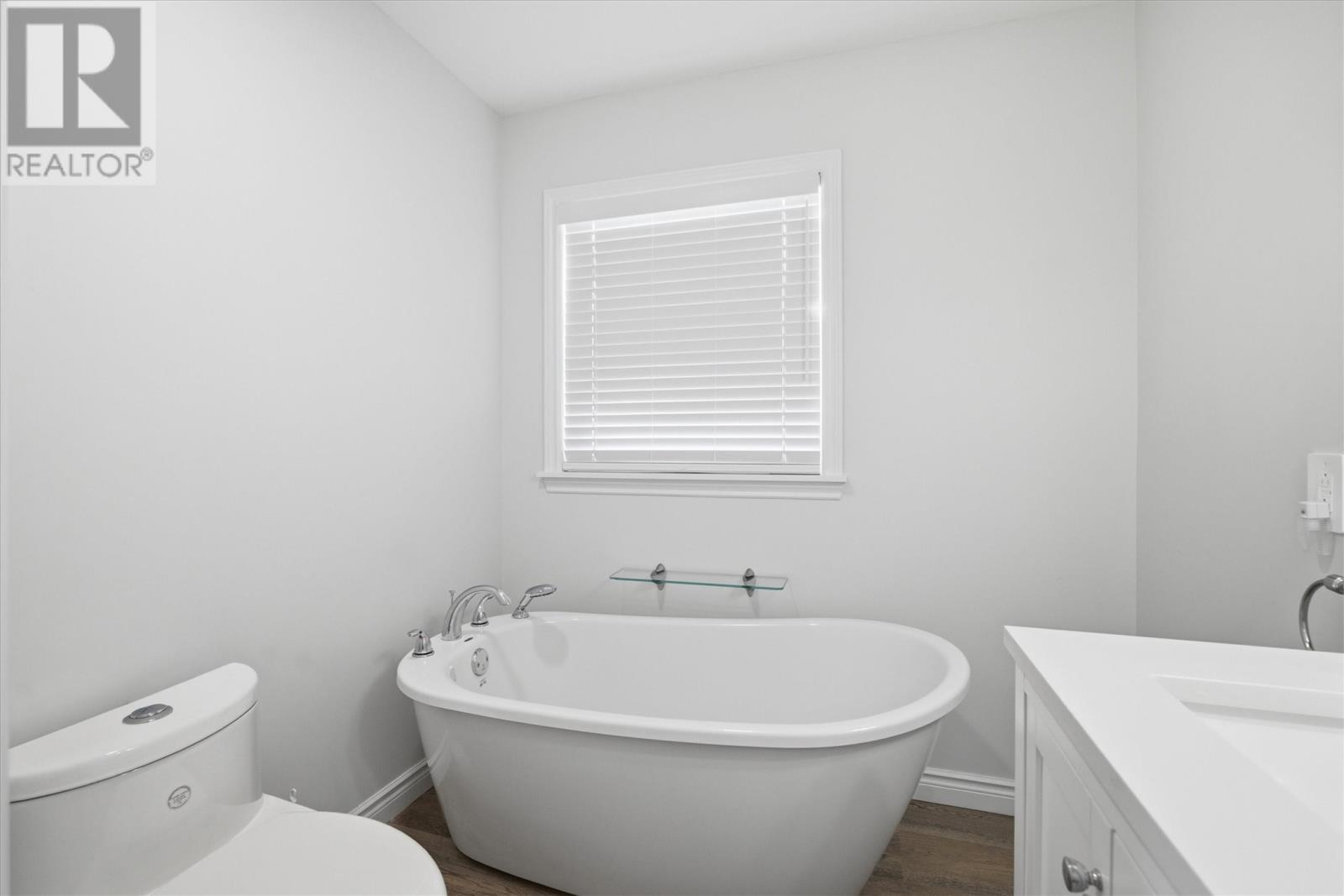 1323 Bauline Line - 14