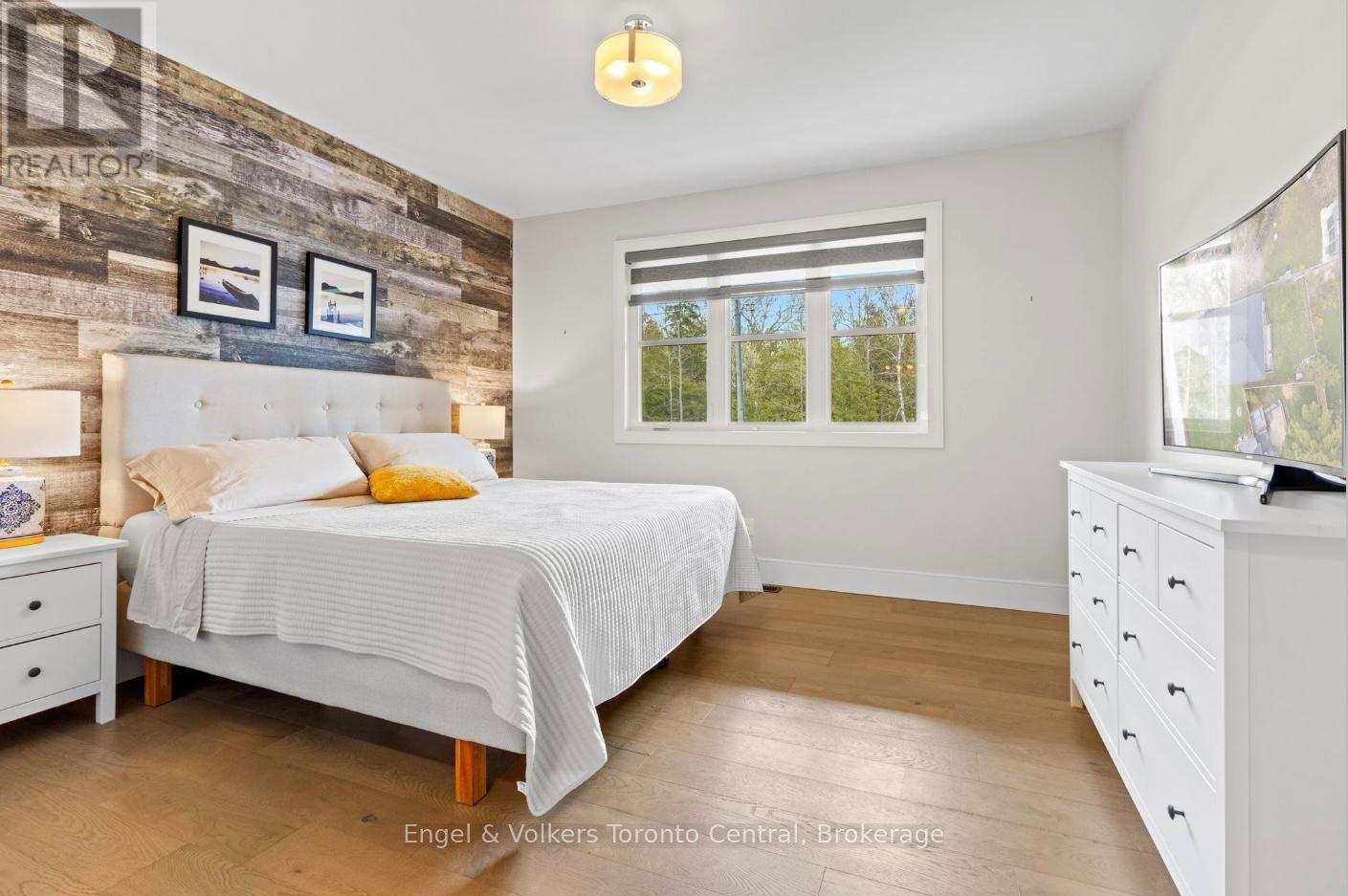 14 THOMAS STREET - 12