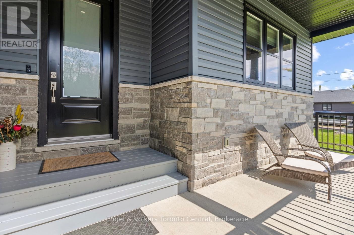 14 THOMAS STREET - 4