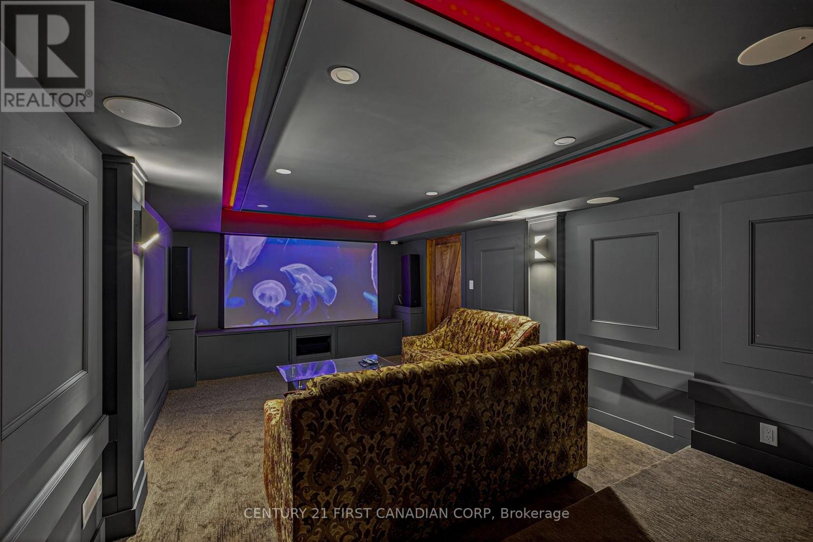 703 ZAIFMAN CIRCLE - 36