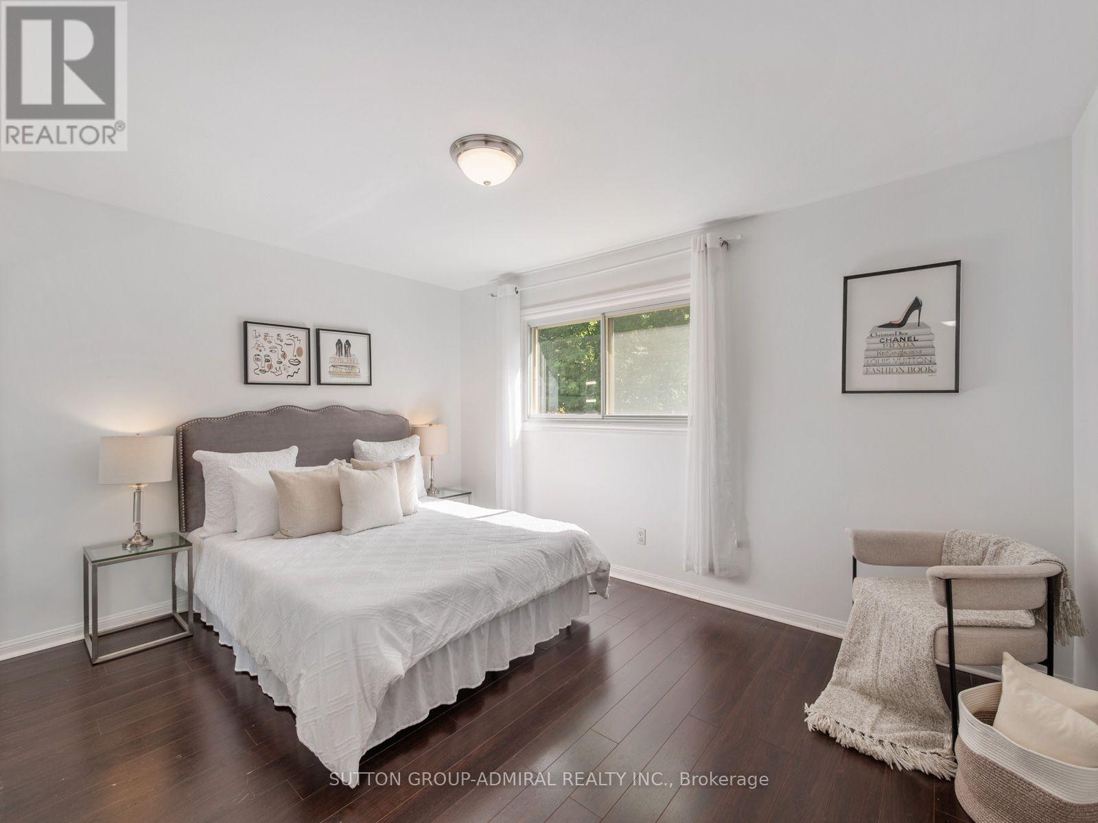 52 SIR BEDEVERE PLACE - Image 21