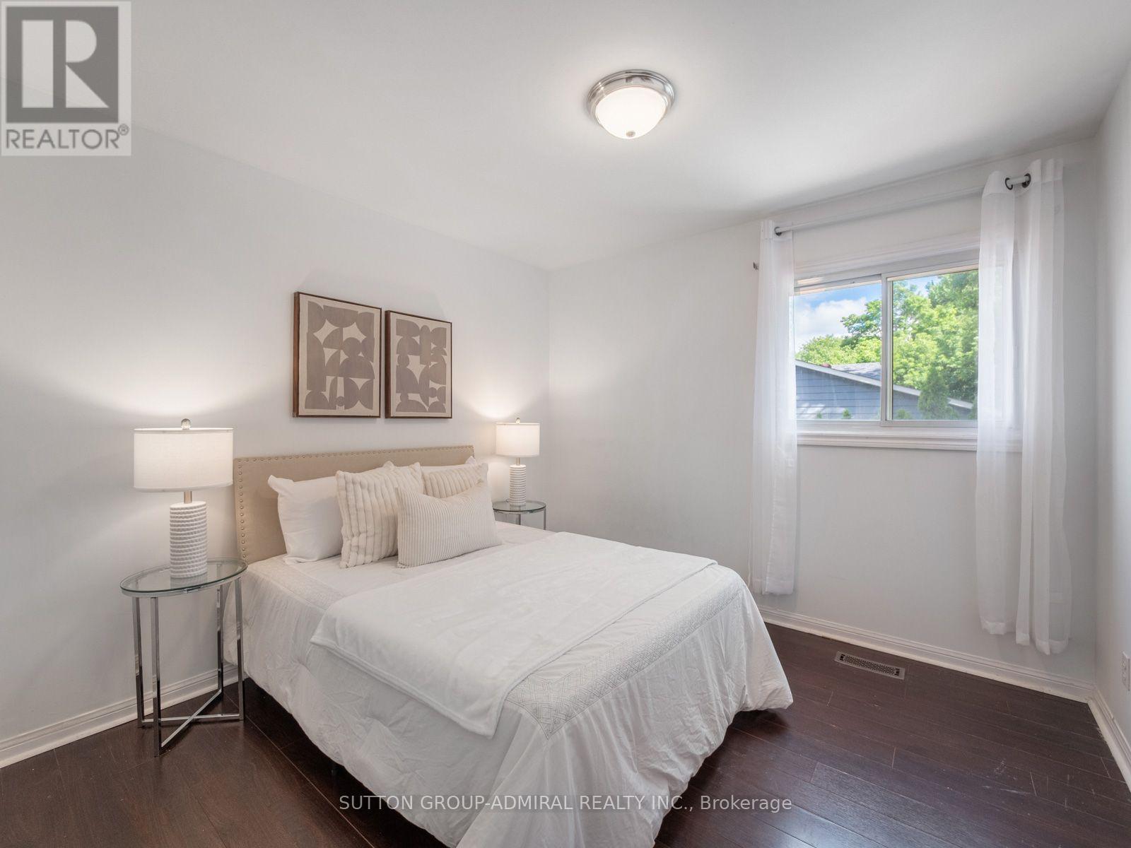 52 SIR BEDEVERE PLACE - Image 23