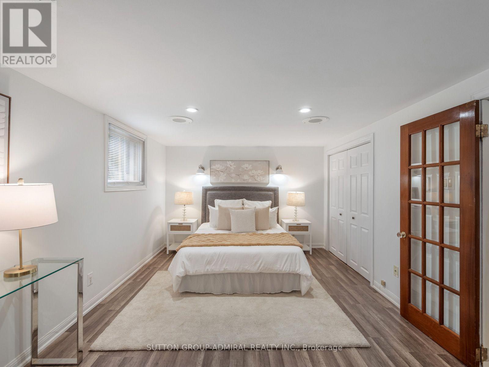 52 SIR BEDEVERE PLACE - Image 30