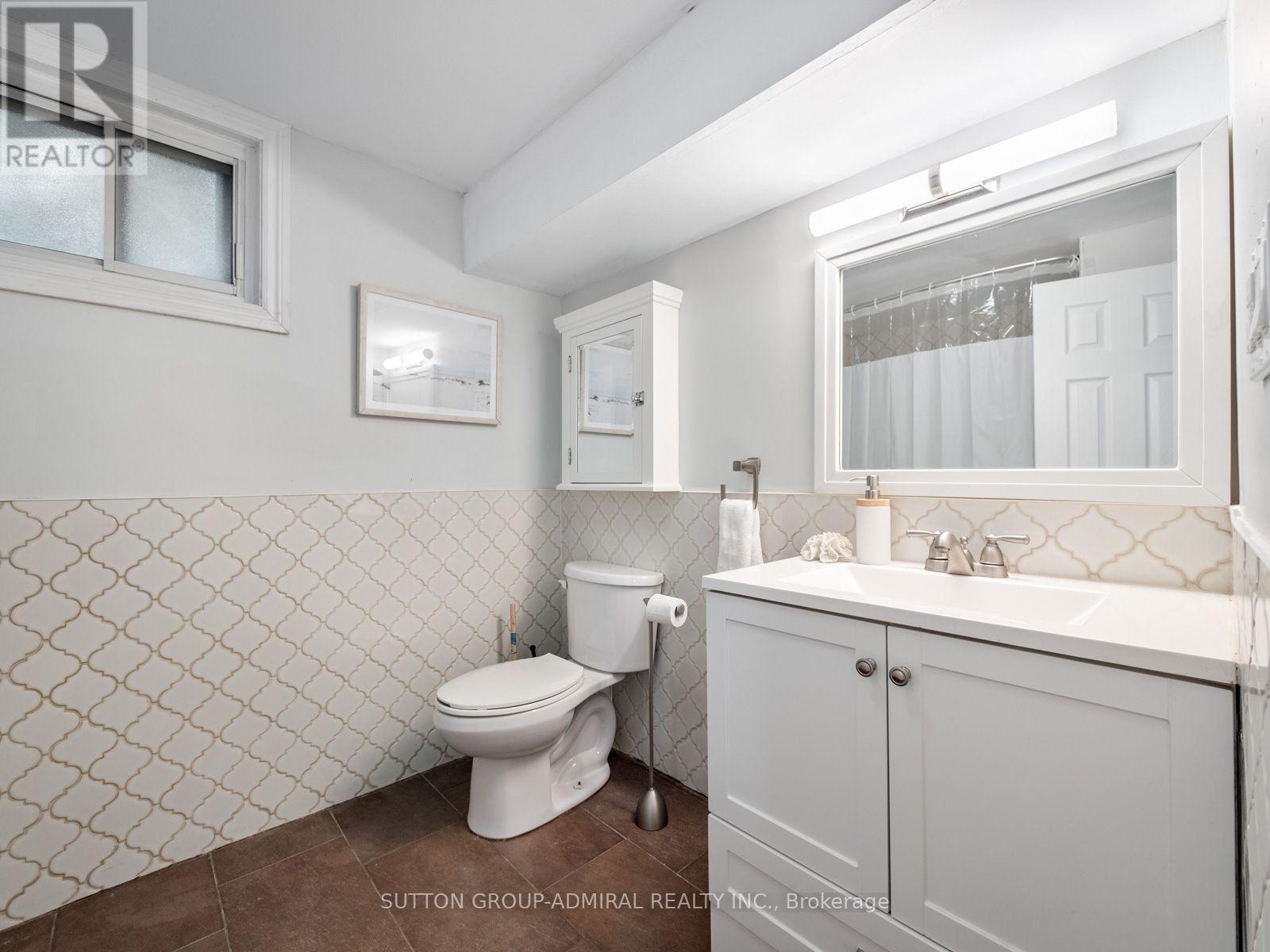52 SIR BEDEVERE PLACE - Image 31