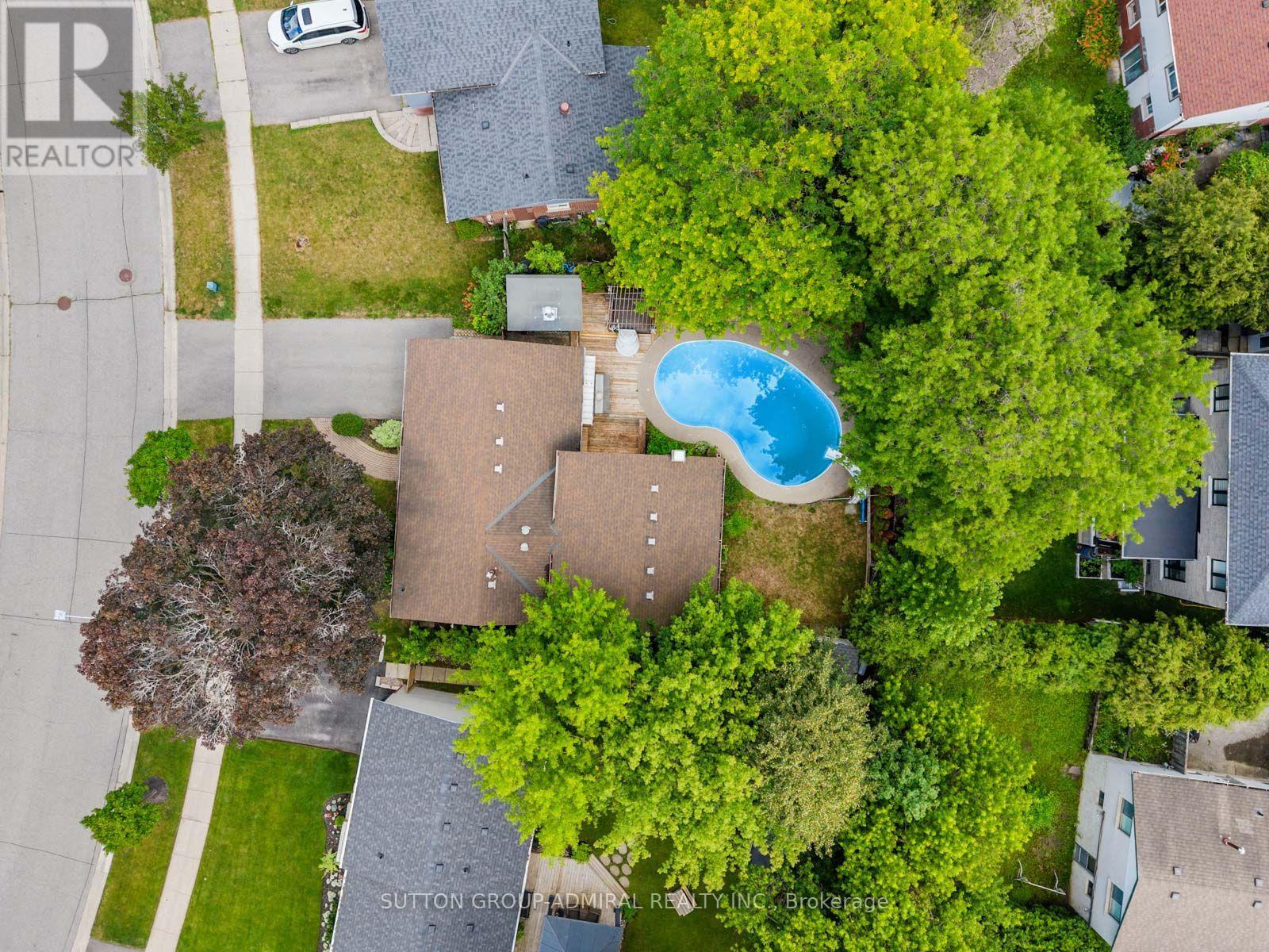 52 SIR BEDEVERE PLACE - Image 42