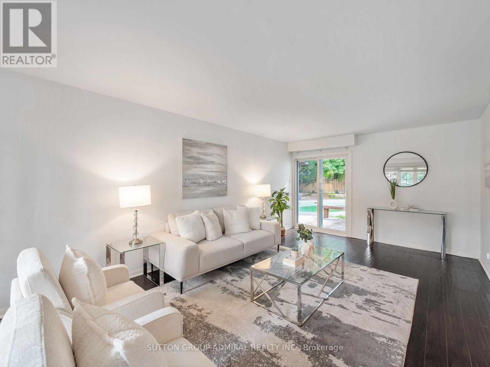 52 SIR BEDEVERE PLACE - Image 6