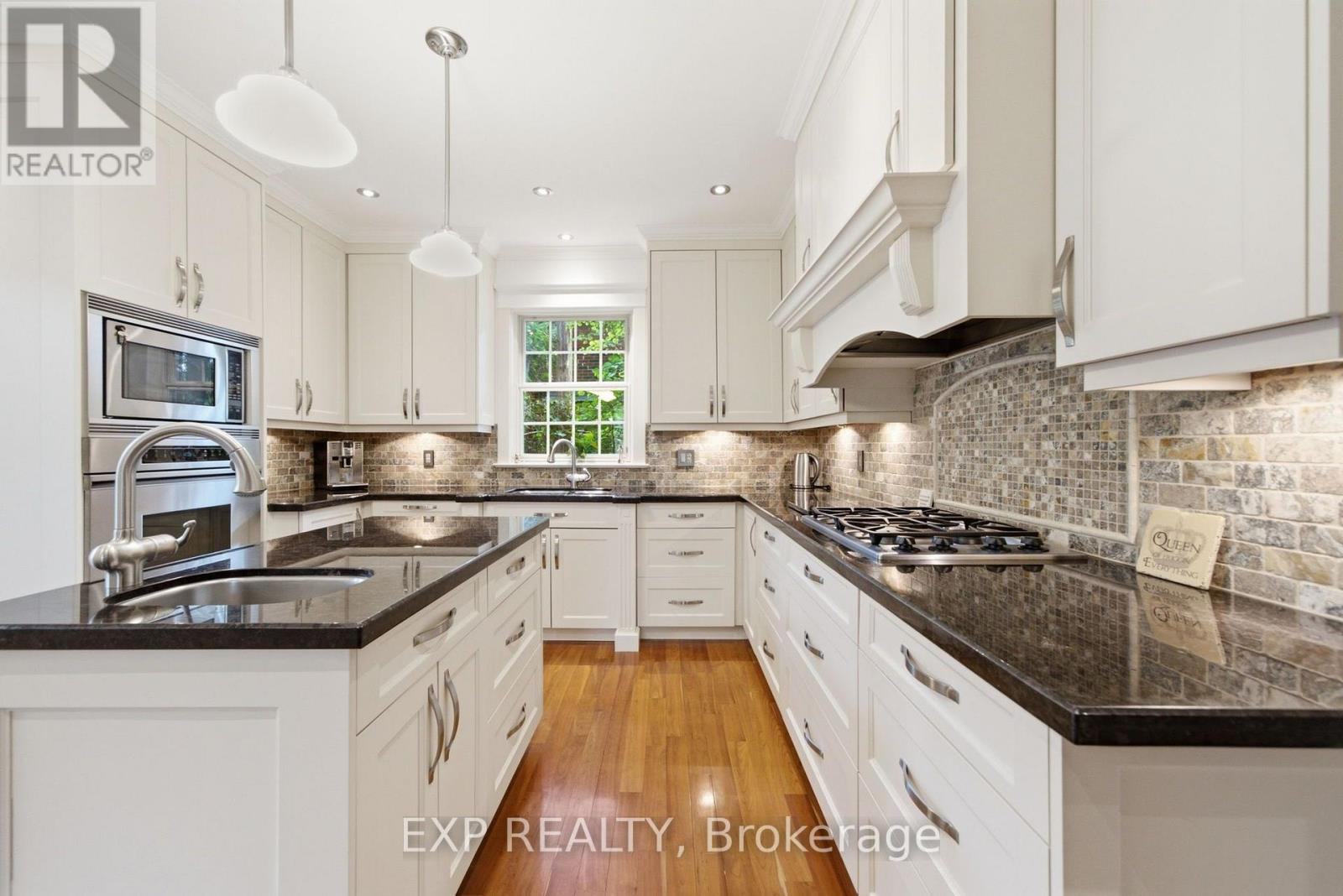 59 ROSEVIEW AVENUE - Image 18