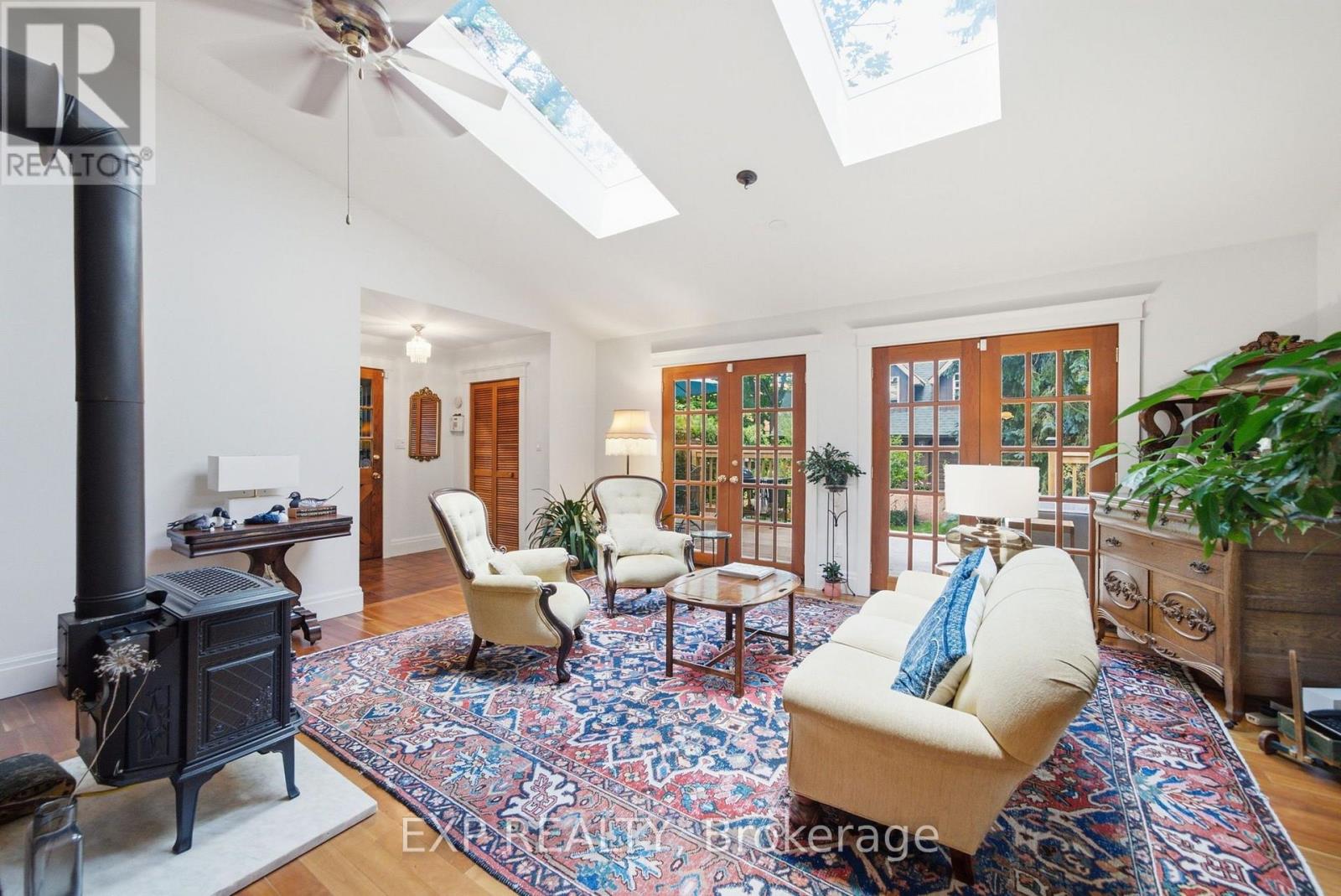 59 ROSEVIEW AVENUE - Image 21