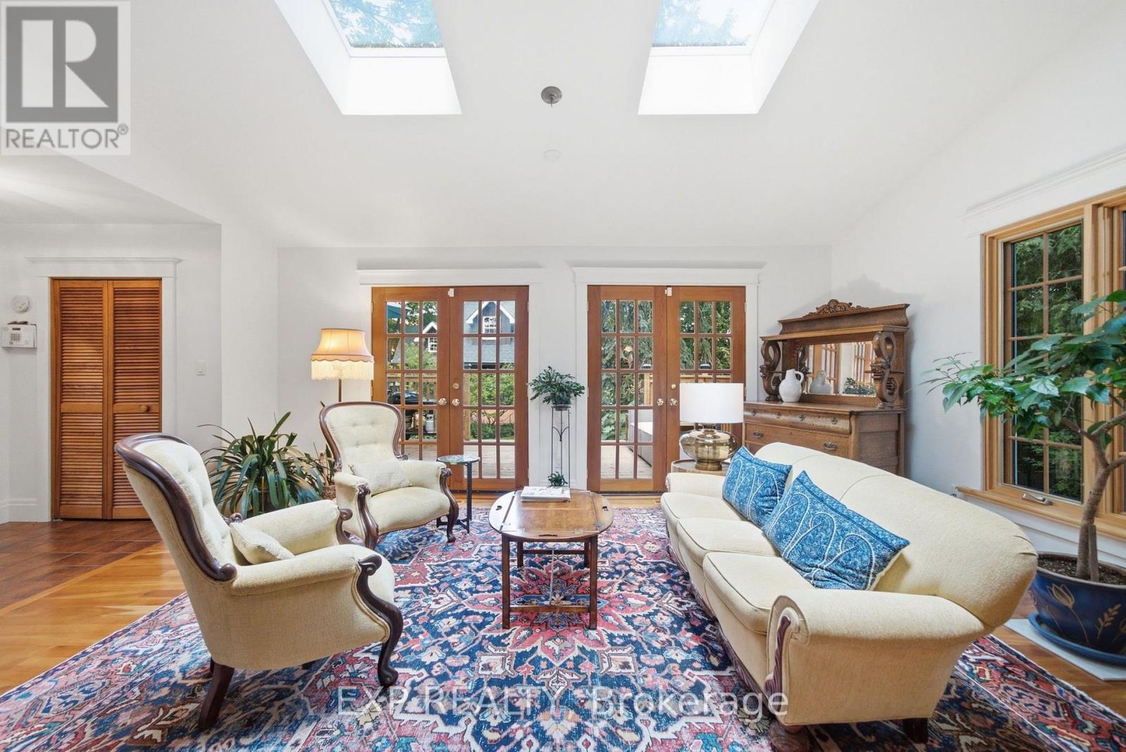59 ROSEVIEW AVENUE - Image 22