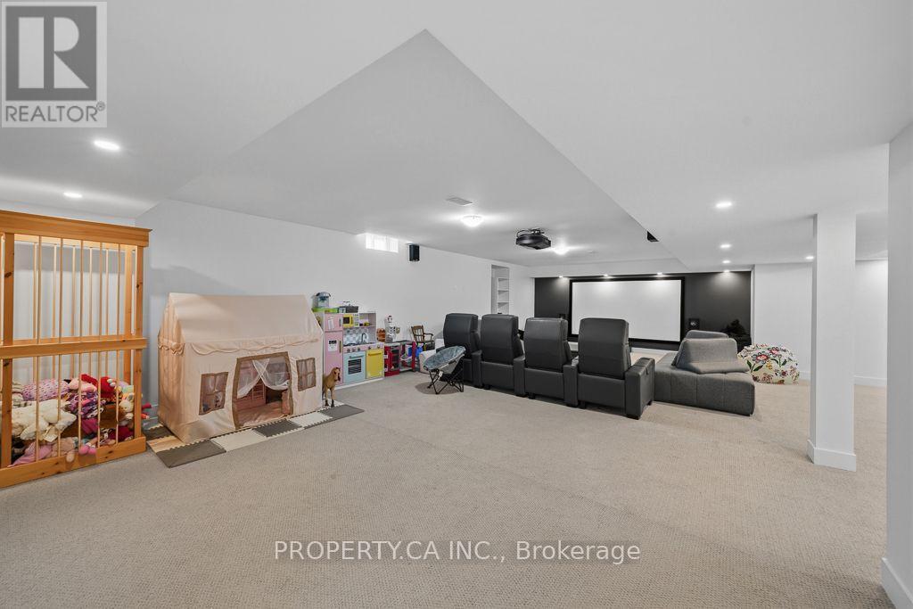81 PARKHEIGHTS TRAIL - 24
