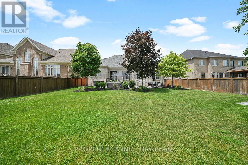 81 PARKHEIGHTS TRAIL - 34