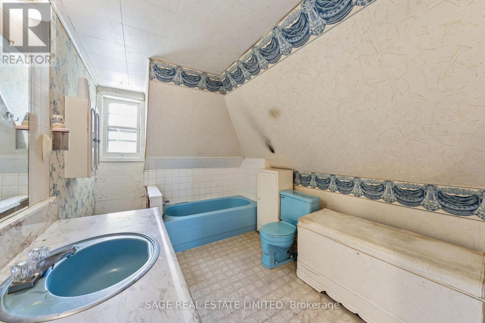 369 QUEEN STREET - Image 20