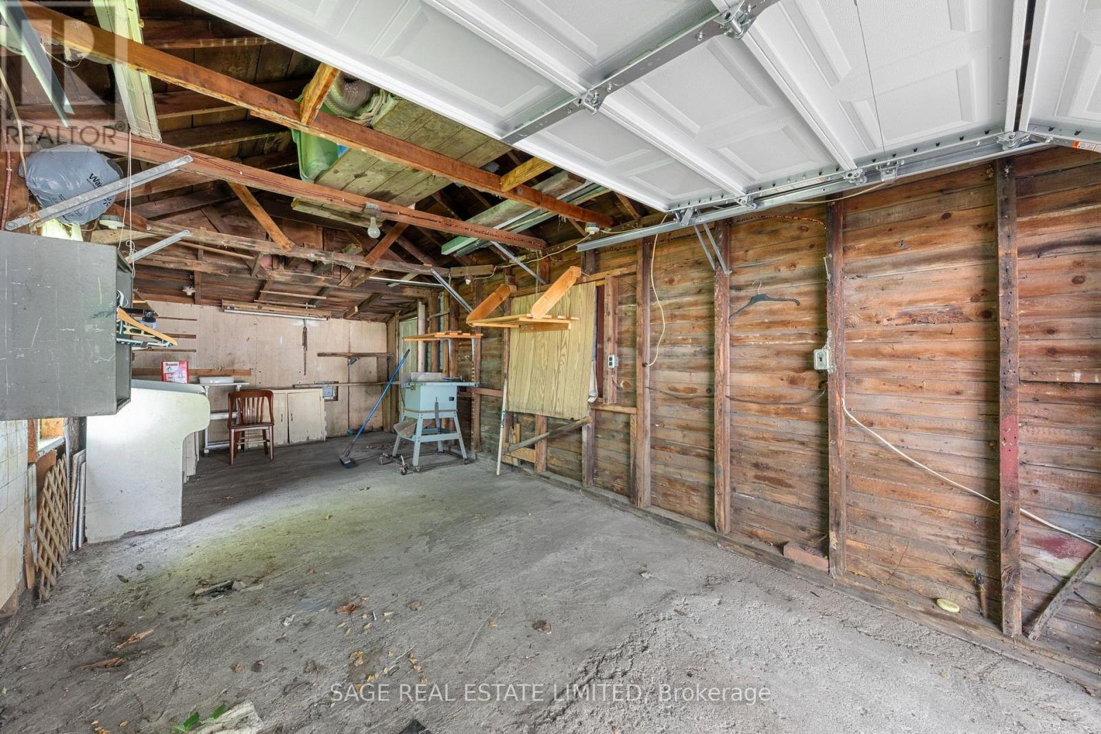 369 QUEEN STREET - 31