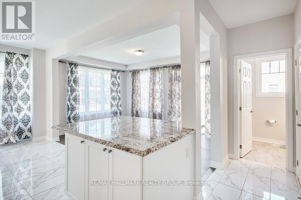 221 MERAK WAY, Ottawa. Luxury613. By Peter Sagos - Image 13