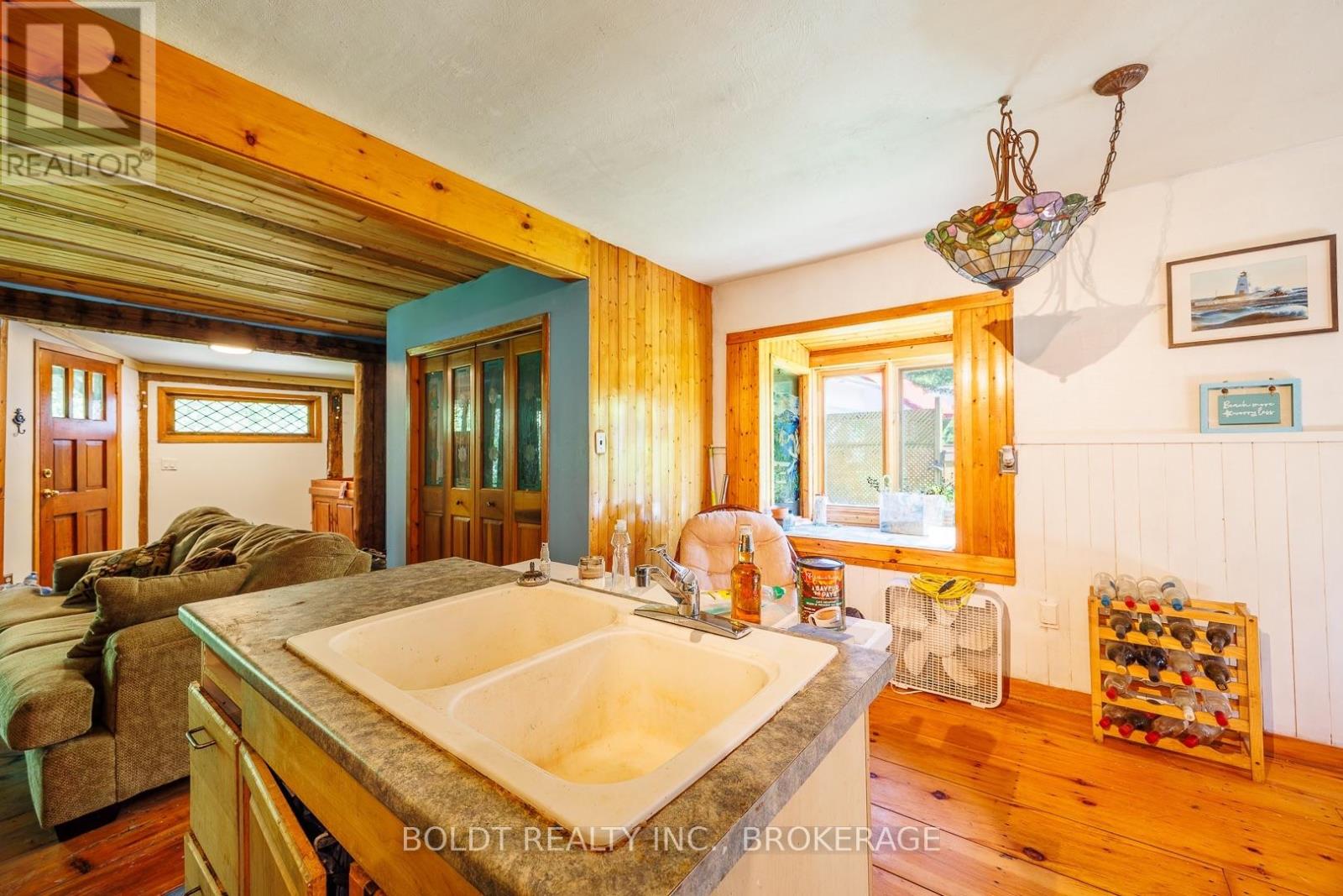 10569 MAPLEWOOD DRIVE - Image 10