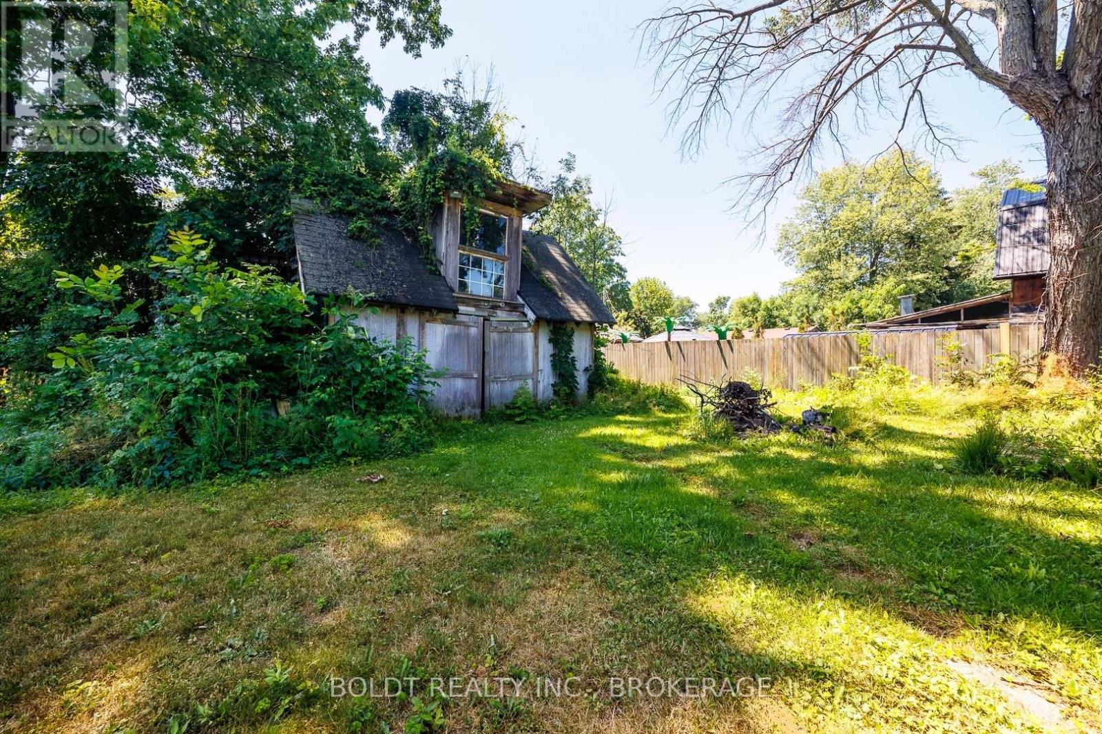 10569 MAPLEWOOD DRIVE - Image 12
