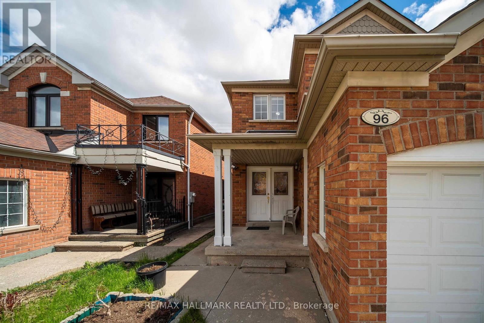 96 OLYMPIA CRESCENT - 3