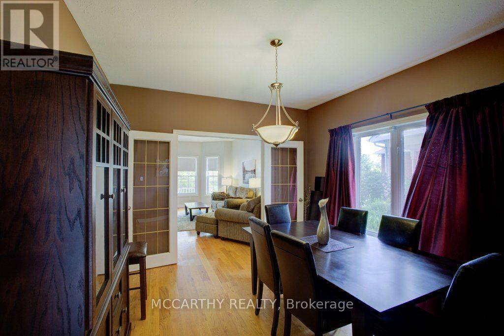 423 OLD VILLAGE LANE - 13