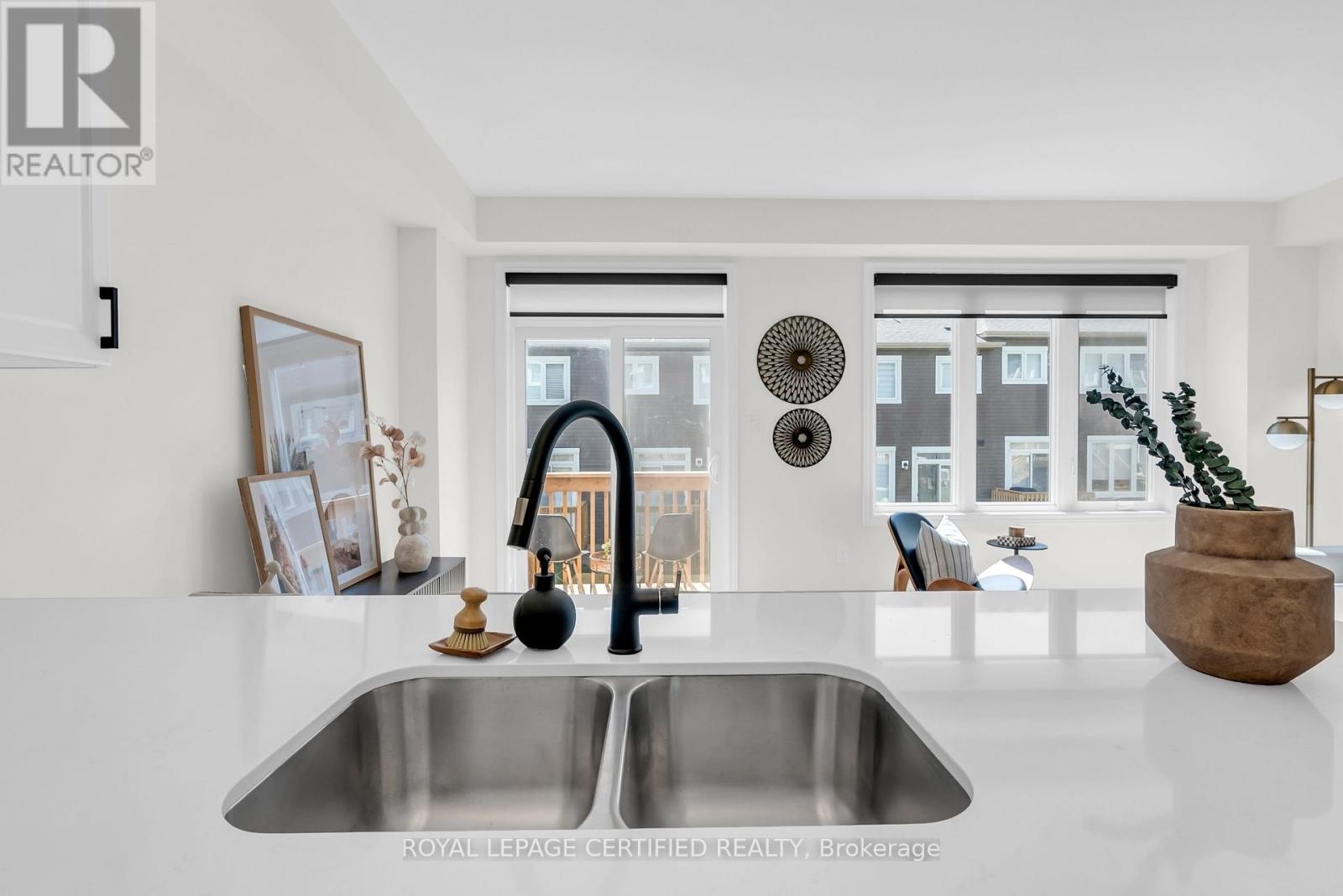 101 MCGILL AVENUE - 22