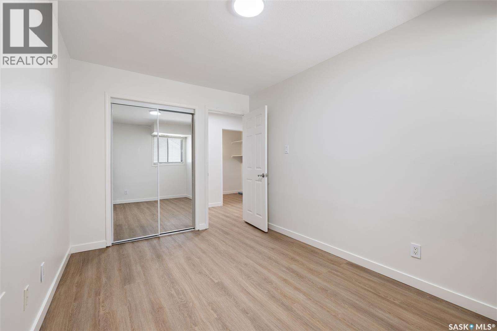 #114 2315 McIntyre STREET - 15
