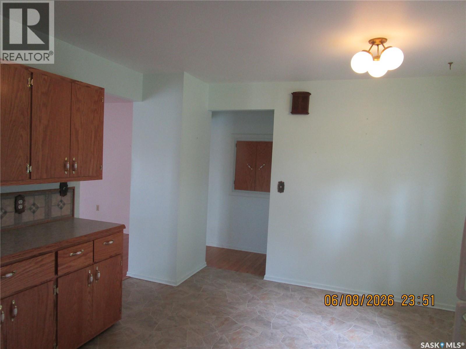 508 6th AVENUE W - 11
