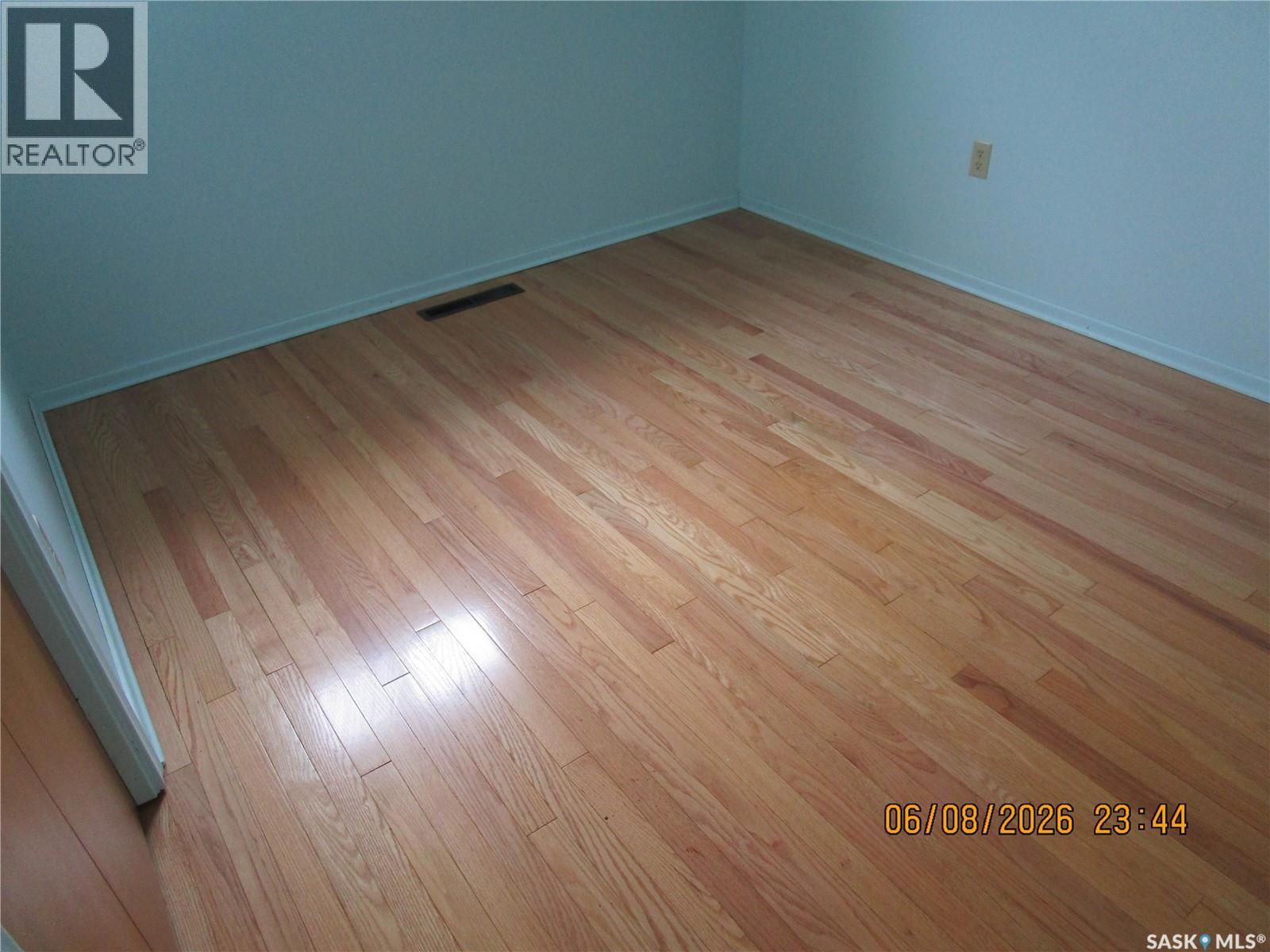 508 6th AVENUE W - 19